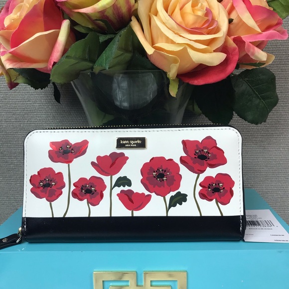 kate spade Handbags - Kate Spade Red Poppies Ooh La La Wallet
